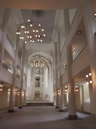 Innen Schiff zentral